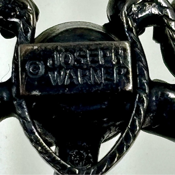 Vintage JOSEPH WARNER Green Rhinestone Brooch - Picture 6 of 6